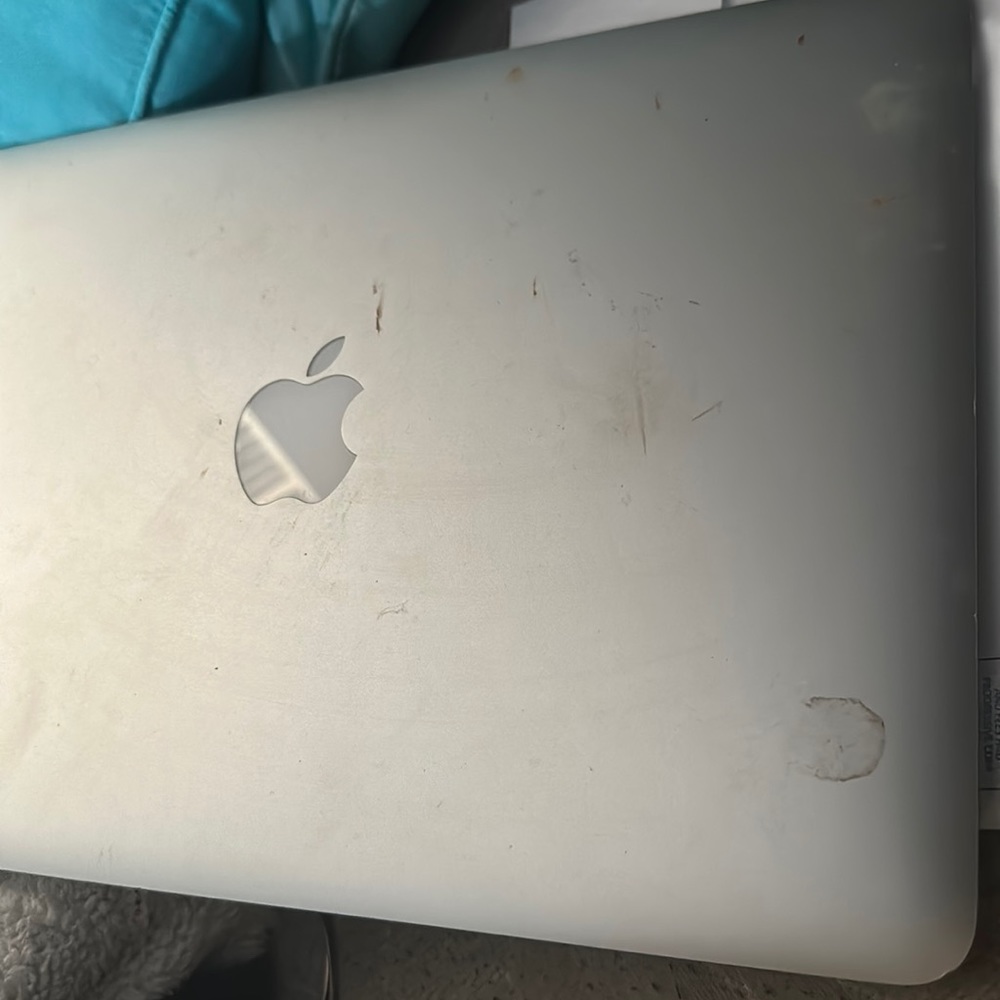 MacBook